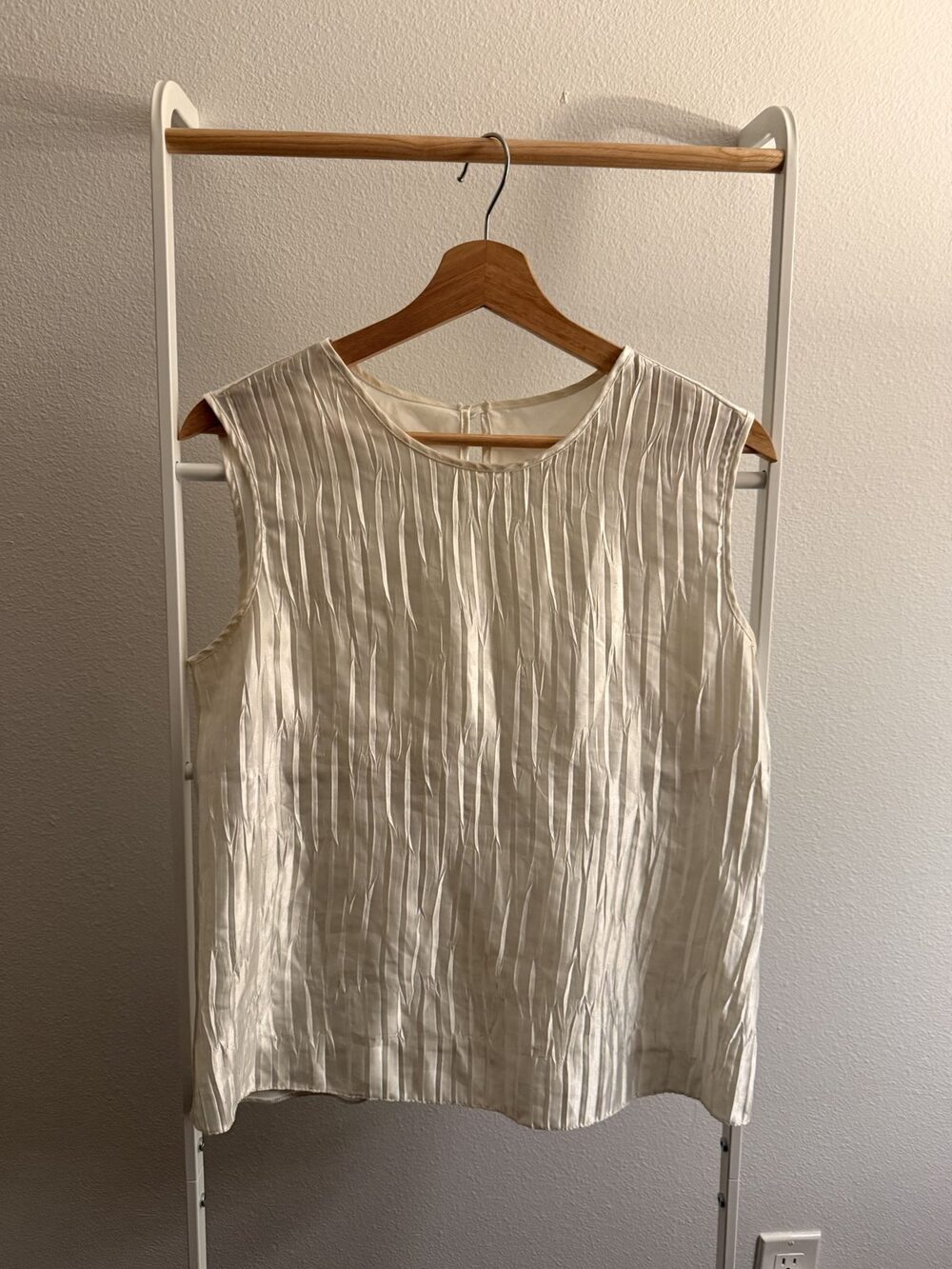 Unbranded Vintage Satin Tank Top Cream M